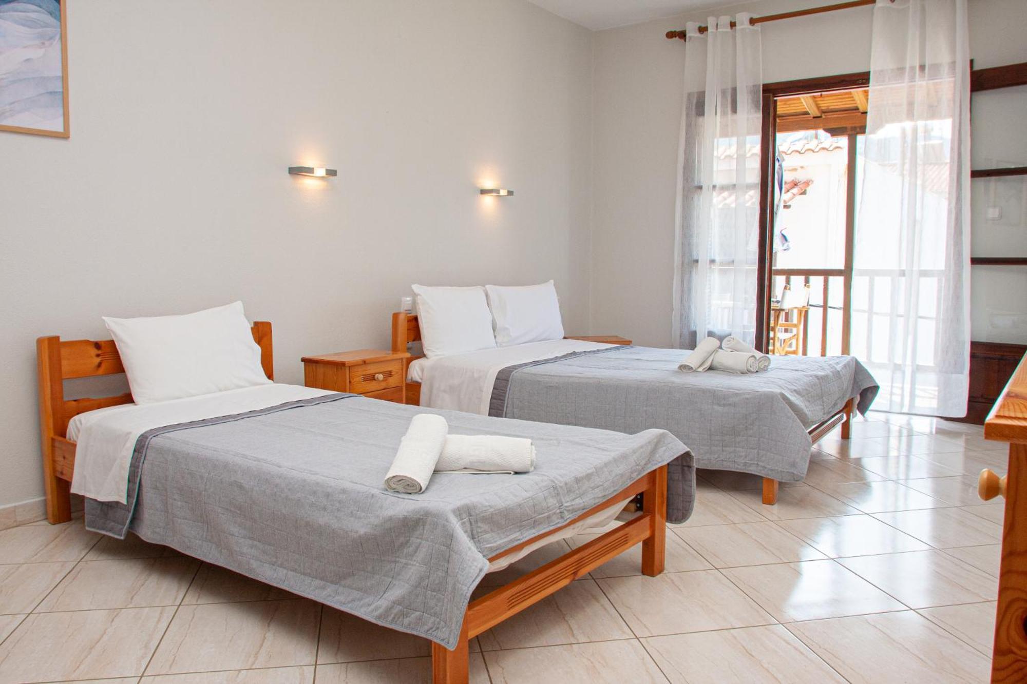 Aris Junior Studios Neo Klima Skopelos Luaran gambar